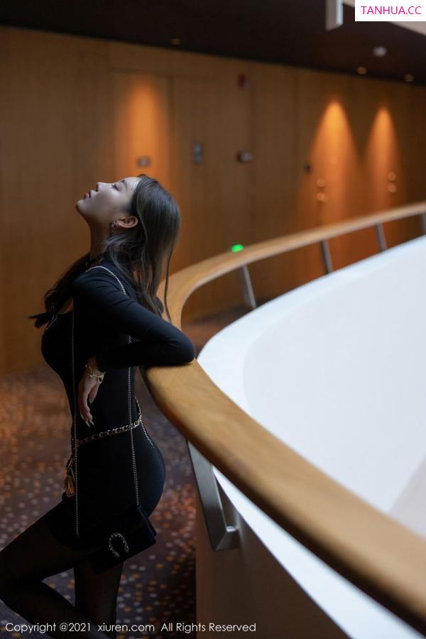 杨晨晨 sugar小甜心CC 性感女神杨晨晨 人比花娇的艳美第76张图片